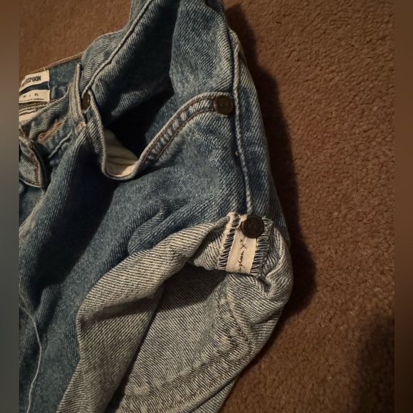 ONE TEASPOON Jean Shorts - Picture 2 of 5